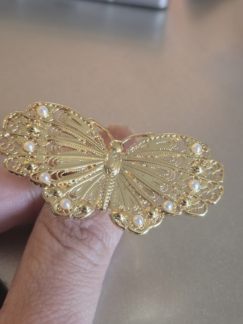 18kgp Dior Gold Butterfly Brooch with Pearl Accents - Women's Jewelry